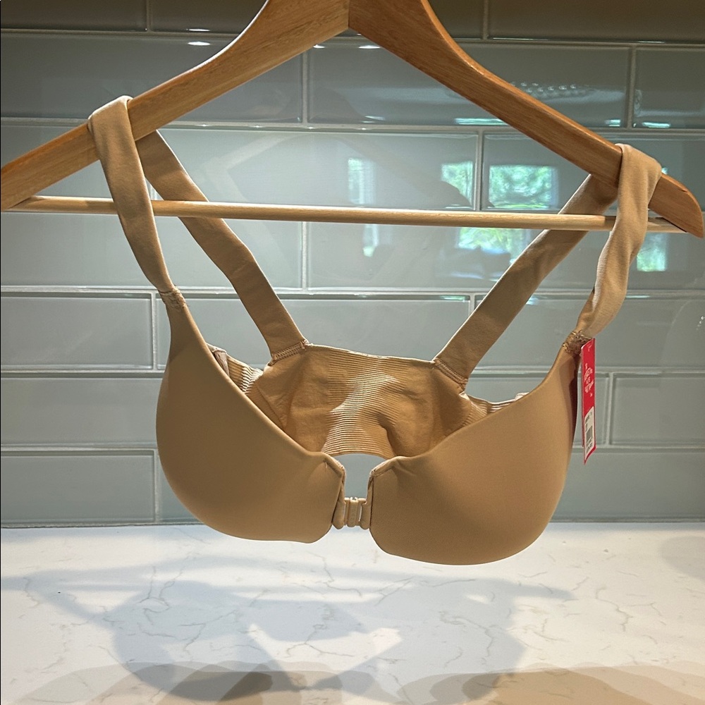 SPANX Underwire Contour Full Coverage Bra 32DD